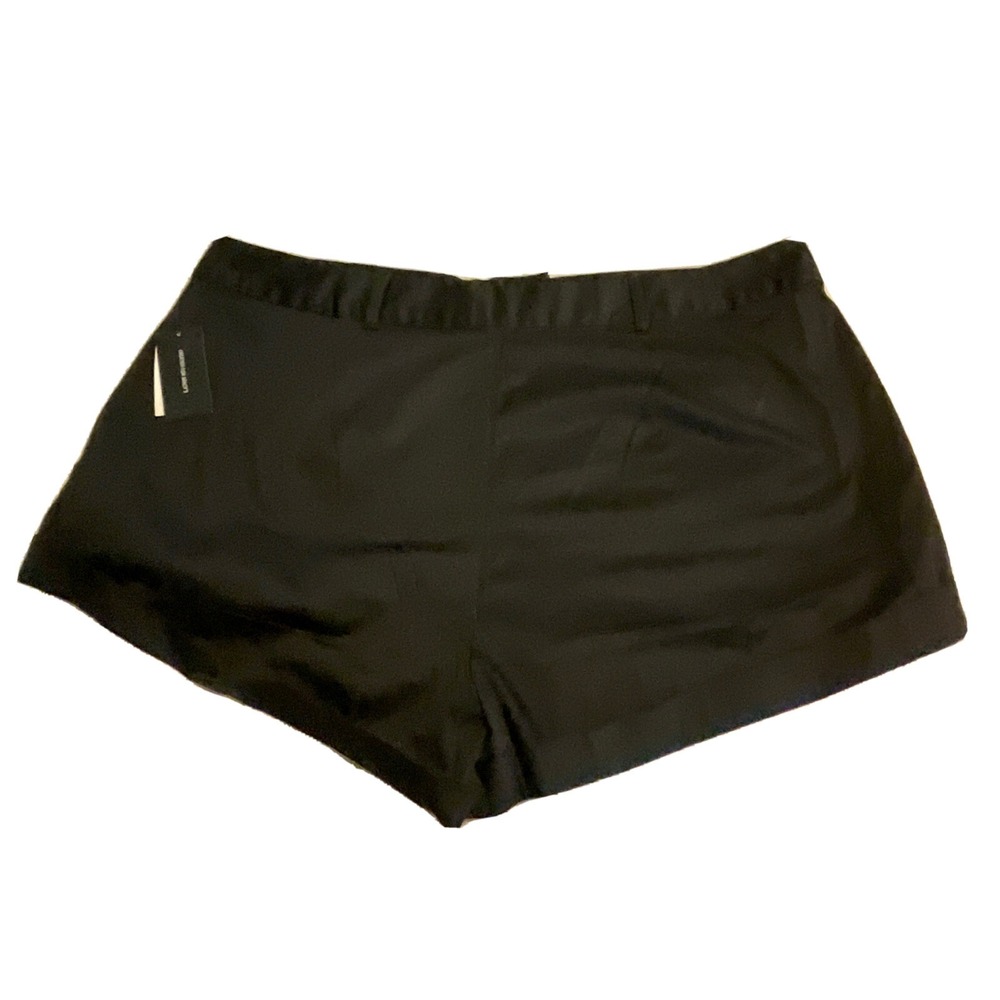 Danielle Bernstein Womens 24W Black Stretch Cuffed Shorts NWT Plus